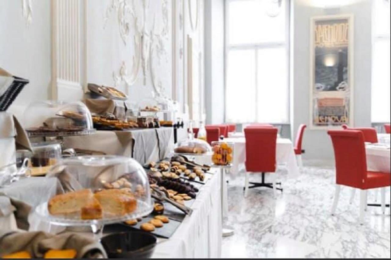 De Ville Guest House Генуа Екстериор снимка