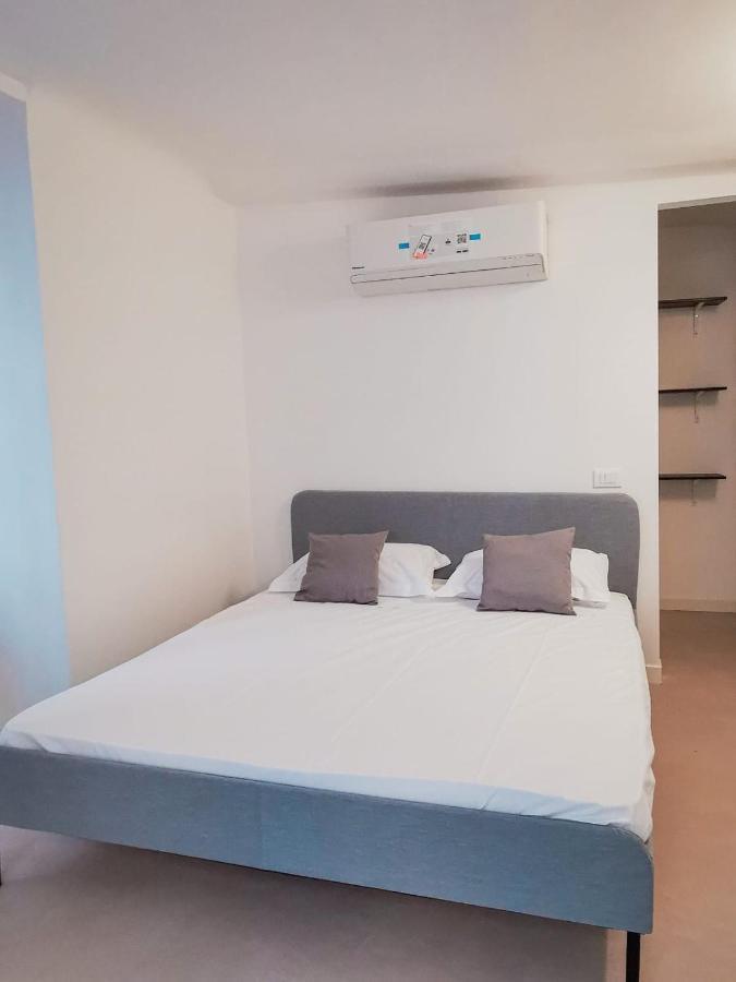 De Ville Guest House Генуа Екстериор снимка